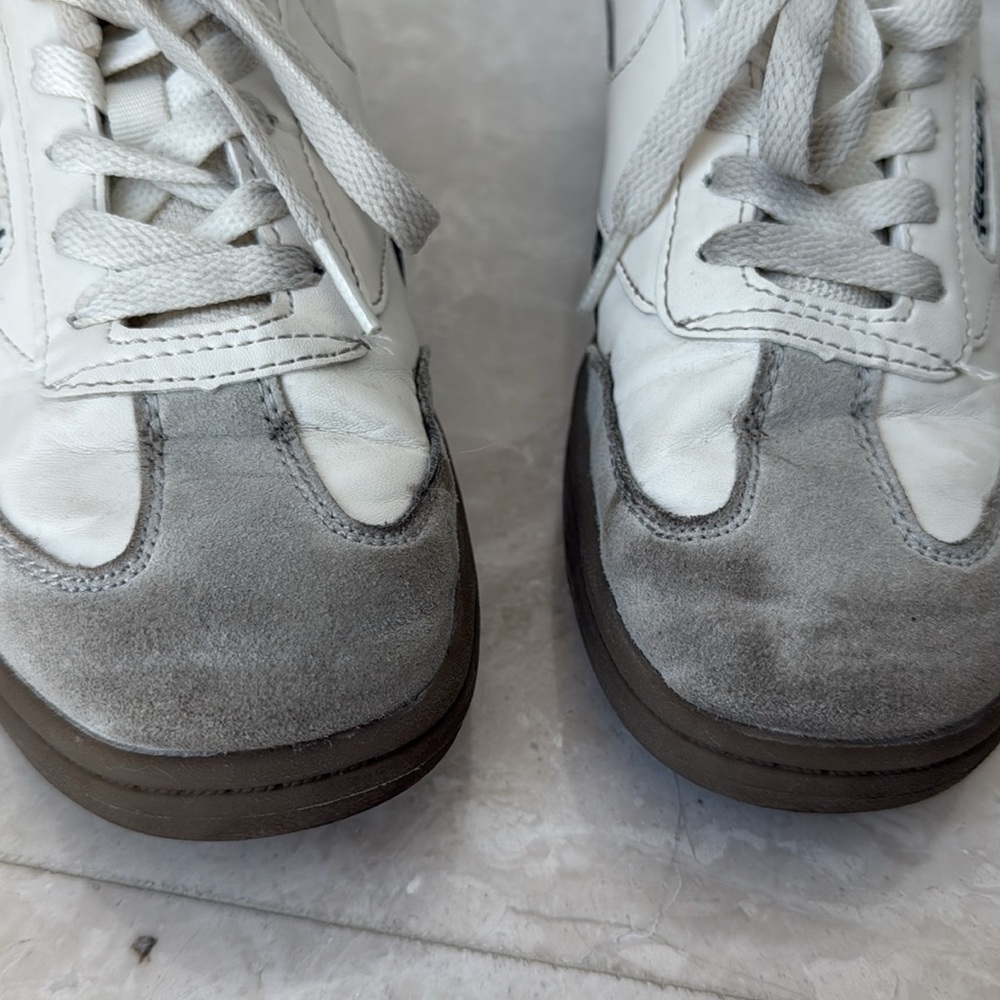 Reebok Kids/Boys White and Gray Sneakers US Size 4K, eur size 35 - Picture 9 of 13